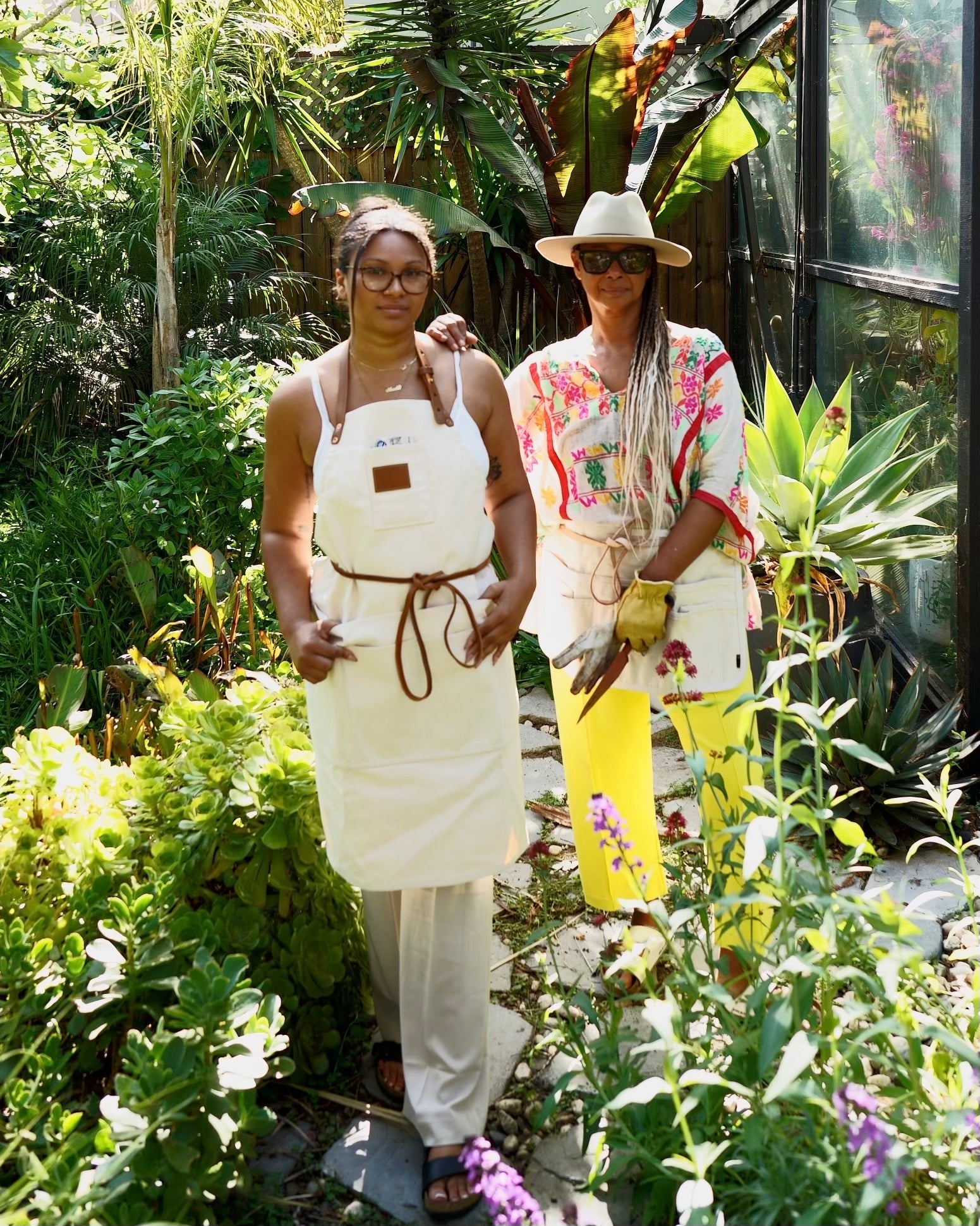Denim Aprons | Mi Cocina – MI COCINA / UBI-IND