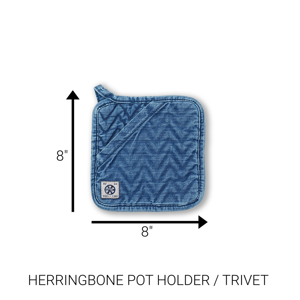 BUNDLE - STANDARD HERRINGBONE OVEN MITT, PAN HANDLE HOLDER AND HERRINGBONE TRIVET/POT HOLDER (MEDIUM VINTAGE)