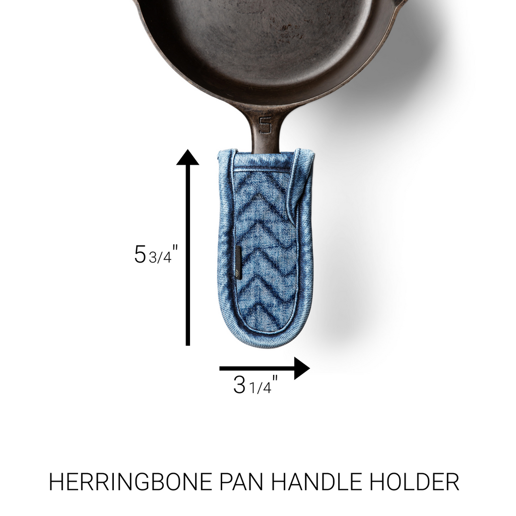 BUNDLE - STANDARD HERRINGBONE OVEN MITT, PAN HANDLE HOLDER AND HERRINGBONE TRIVET/POT HOLDER (MEDIUM VINTAGE)